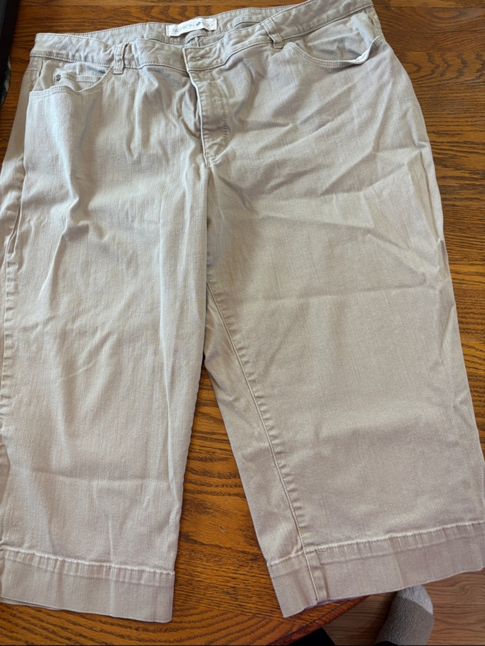 Fashion Bug Light Beige Casual crop/capri Pants